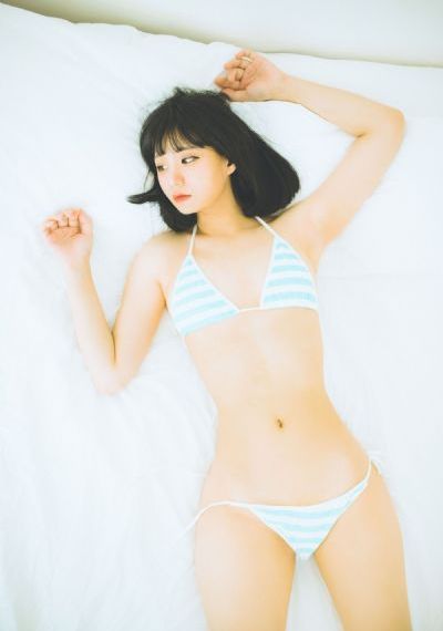 亚洲欧美日韩绝色连续中出_720高清迅雷在线观看